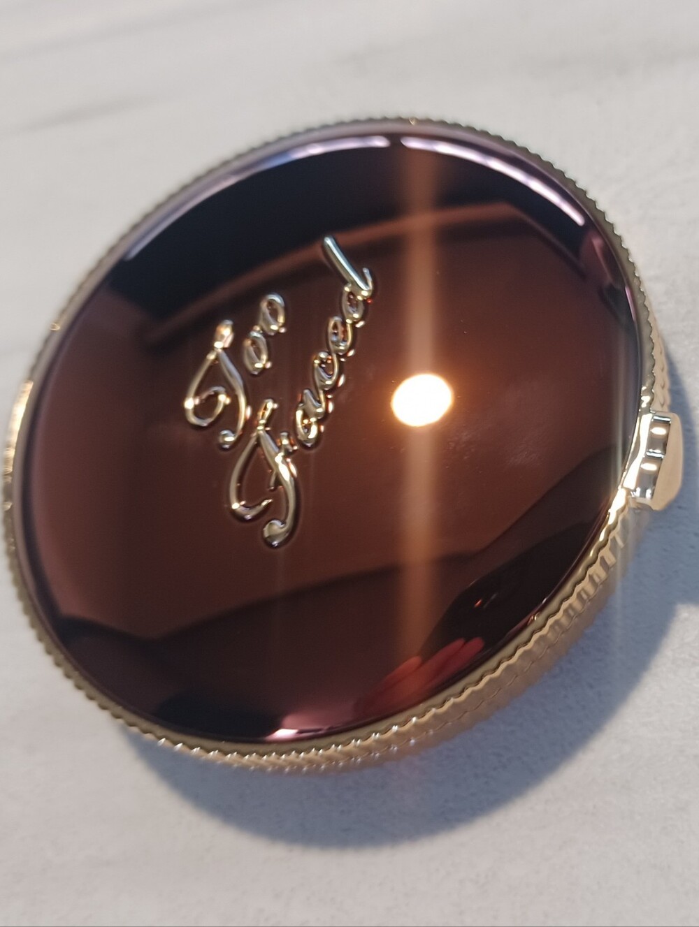 Too Faced Chocolate Gold Shimmer Bronzer - Brown & Gold - Picture 3 of 6